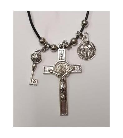 Ciondolo Amuleto Croce con medaglia e Chiave di San Benedetto