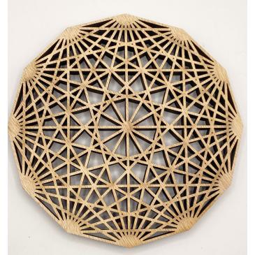 Tesseract o "cubo cosmico" in legno di okume traforato - cm 14