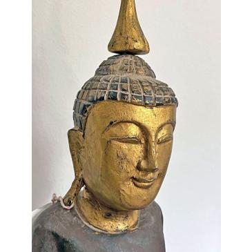 Buddha Birmano portatore d'Acqua