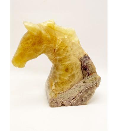 Cavallo scolpito in Fluorite gialla